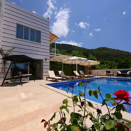 Vila Bugra